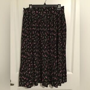 Elegant Floral Maxi Skirt